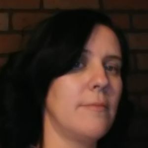 Meet your Posher, Lorie